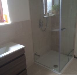 Corner shower: Click Here To View Larger Image